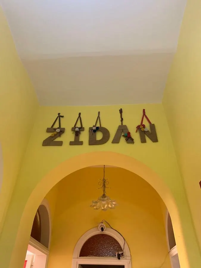 Zidan Guest House Rome Hostel